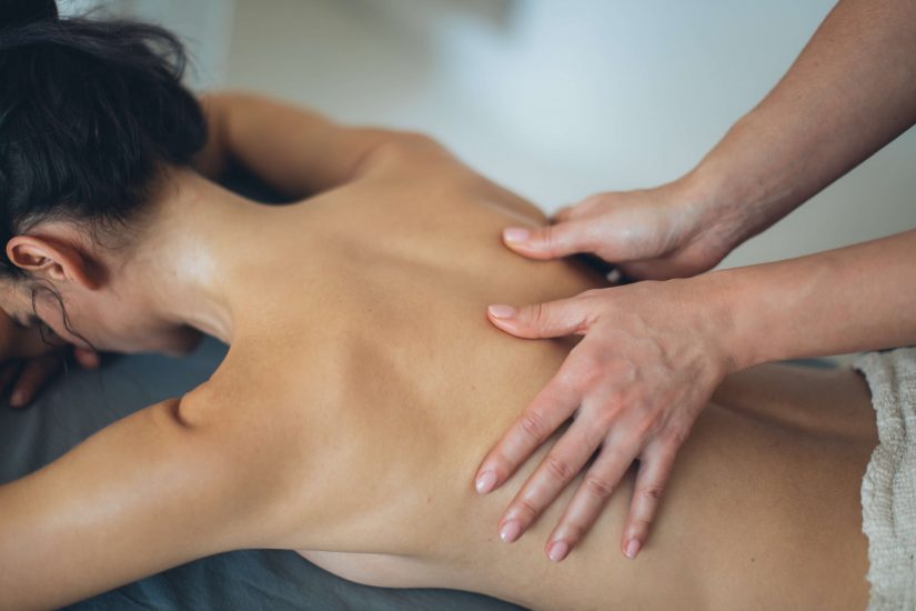Soigner un mal de dos par le massage – massage dos