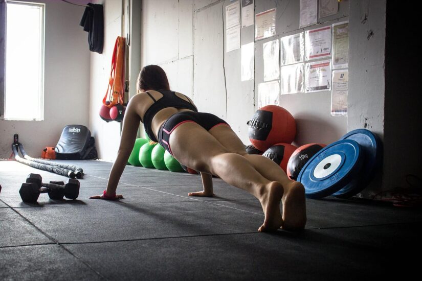 Comment réaliser une planche pour le street workout